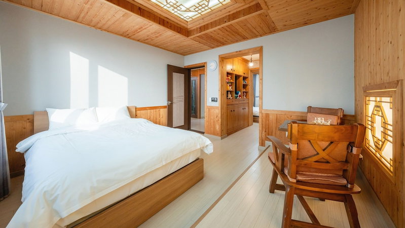 Jigeum Yeosu Ocean View Pension, Yeosu, South Korea