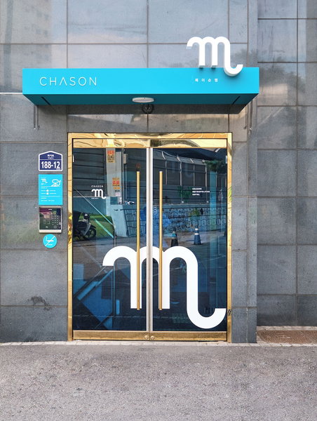 Chason M, Seoul, South Korea