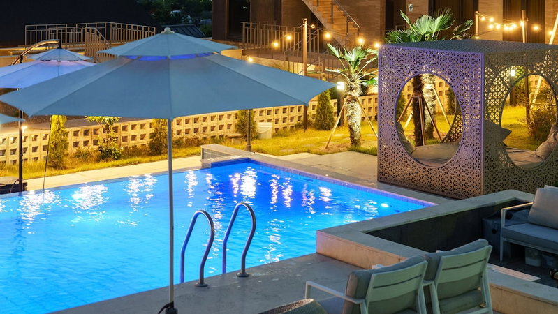 Gyeongju Rose Breeze Pool Villa Pension, Gyeongju, South Korea