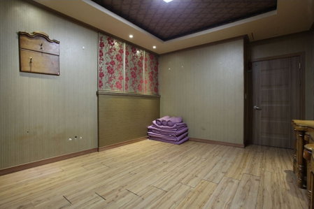 Loungeseoul, Icheon, South Korea