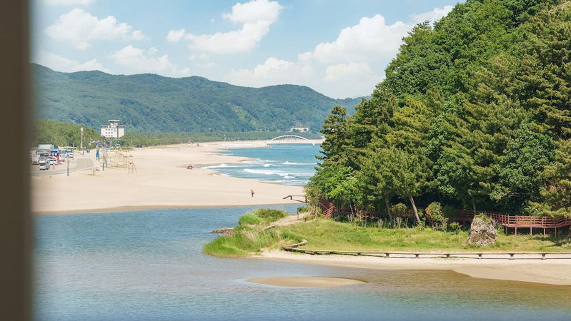 Samcheok Kong & Bee Ocean View Spa Pensi, Samcheok, South Korea