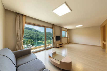 Oakvalley Resort Hills Village, Wonju, South Korea