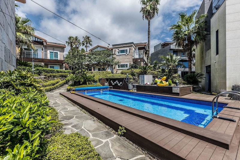 Monaco Pool Pension, Seogwipo, South Korea