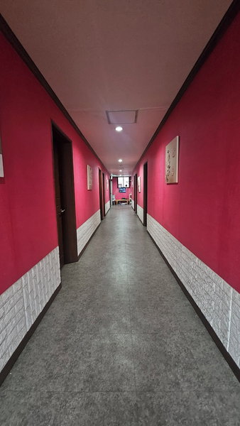 Samwoojang Motel, Changwon, South Korea