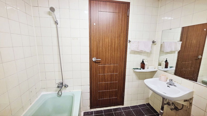 Samwoojang Motel, Changwon, South Korea