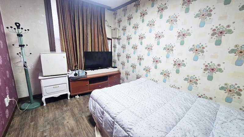 Samwoojang Motel, Changwon, South Korea