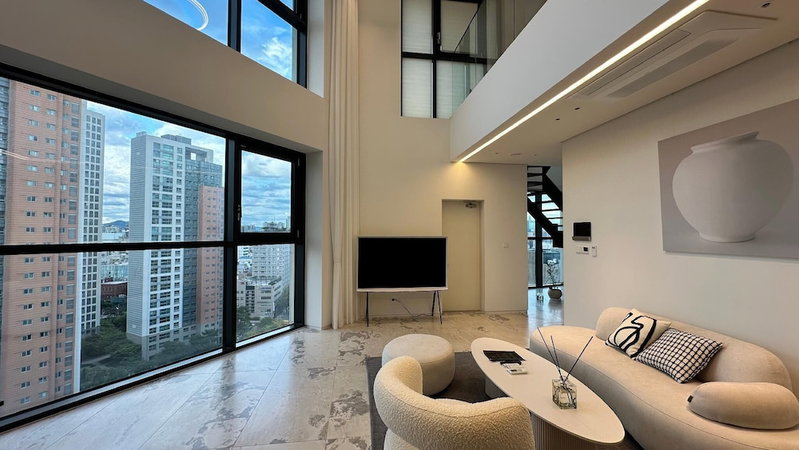 Caelum Black Gangnam Luxury Apt, Seoul, South Korea