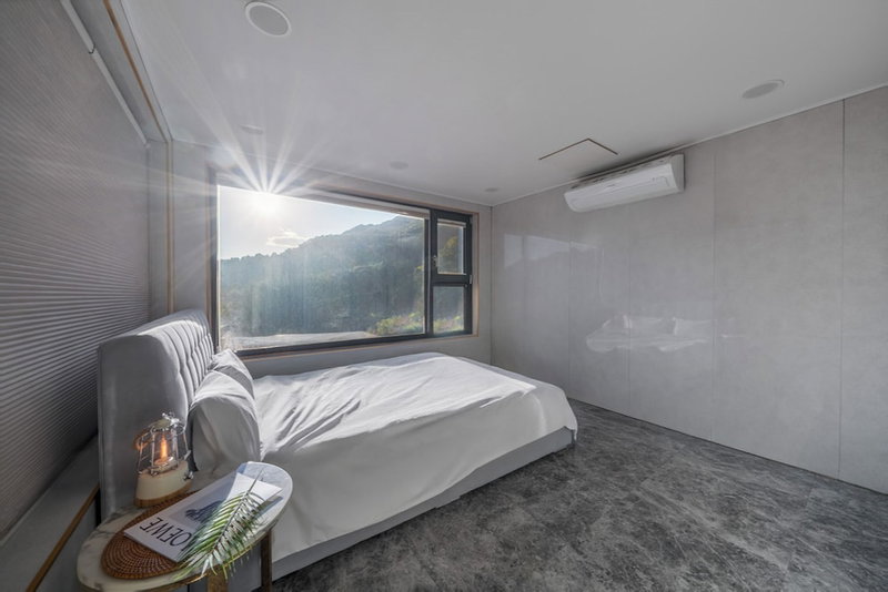 Yangpyeong Seulburg Private Poolvilla, Yangpyeong, South Korea