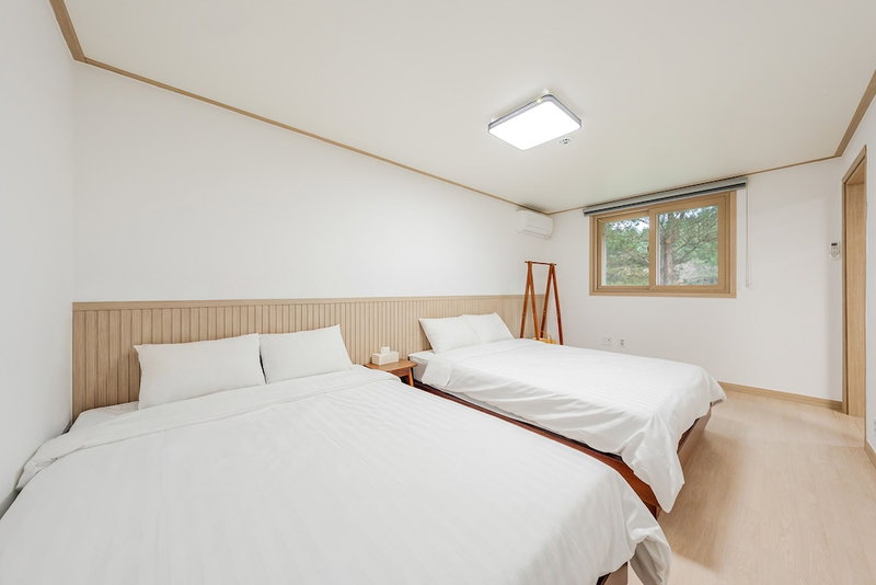 Gapyeong Stay Cozymung Private Poolvilla, Gapyeong, South Korea