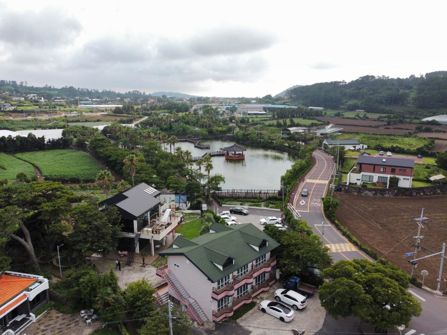 Yeonhwachon Pension, Jeju, South Korea