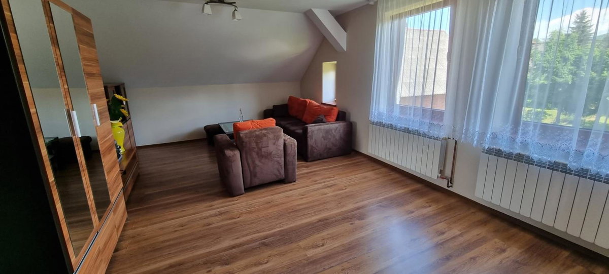 Hotel · Prywatny pokój z kuchnią i łazienką, Mszana Dolna