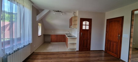 Prywatny pokój z kuchnią i łazienką, Mszana Dolna, Poland