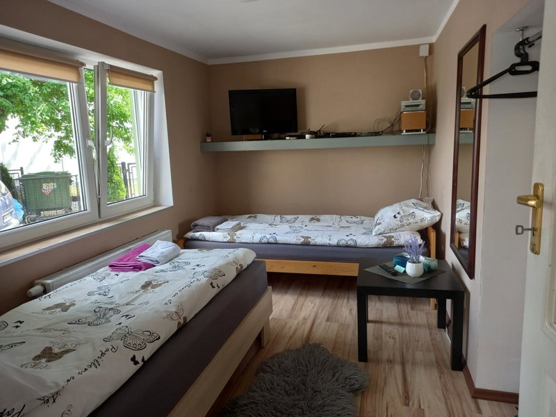 Twoja Przestrzeń Noclegi Pokoje Mieszkanie Do Wynajęcia, Nowy Sącz, Poland