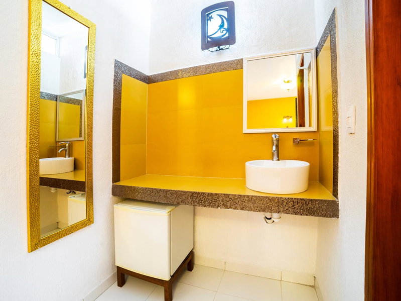 Hotel HC, Celaya, Mexico