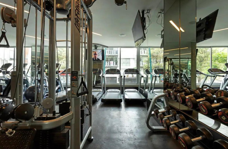 Departamento mexicano en Polanco. Pool - gym - parking, Mexico City, Mexico