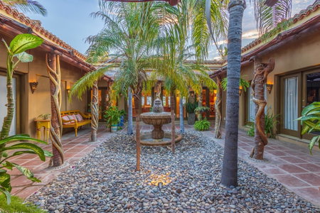 Villa Vida Cabo - Authentic Spacious Ocean View Near Beach & Town, San José del Cabo, Mexico