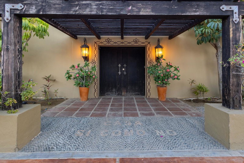 Villa Vida Cabo - Authentic Spacious Ocean View Near Beach & Town, San José del Cabo, Mexico