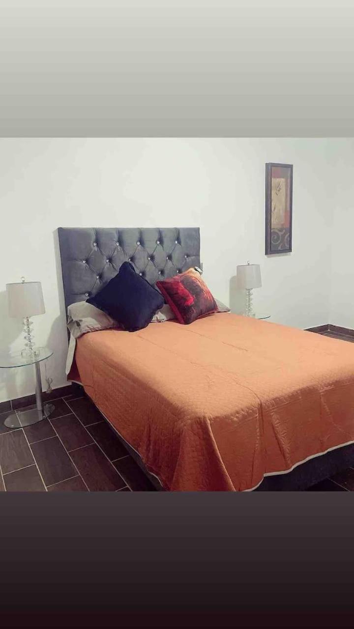 Studio Recien Renovado En el Centro de la Ciudad de Morelia., Mexico