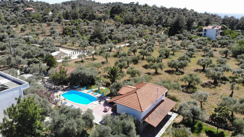 Villa Iatrou, Potos, Greece