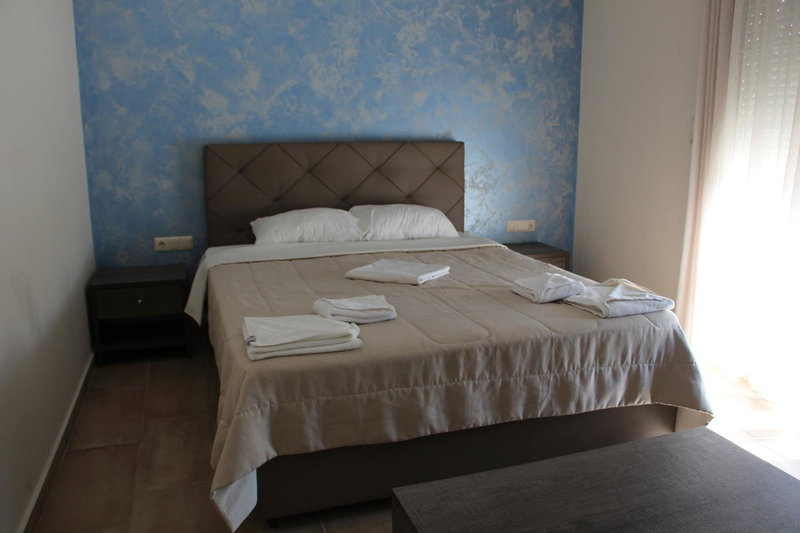 Villa Iatrou, Potos, Greece