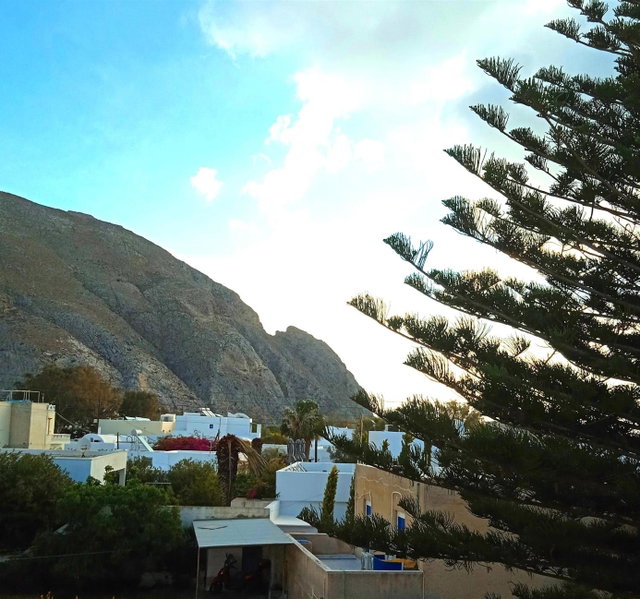 The Best, Perissa, Greece