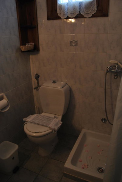Rizoma Guesthouse, Mikrón Khoríon, Greece