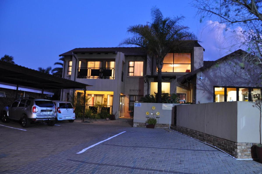 Woodpecker's Inn Guest House, Kempton Park, South Africa