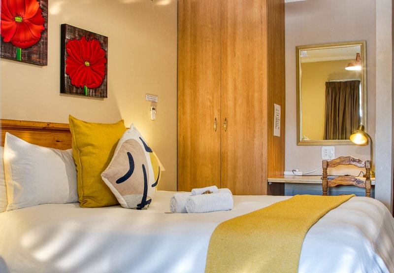 Woodpecker's Inn Guest House, Kempton Park, South Africa