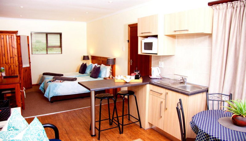 WarmKaros Bed & Breakfast, East London, South Africa