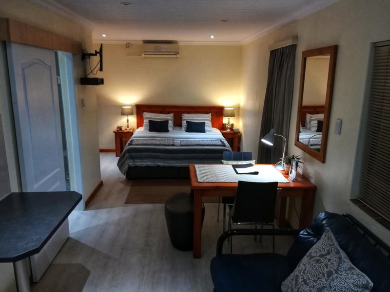 WarmKaros Bed & Breakfast, East London, South Africa