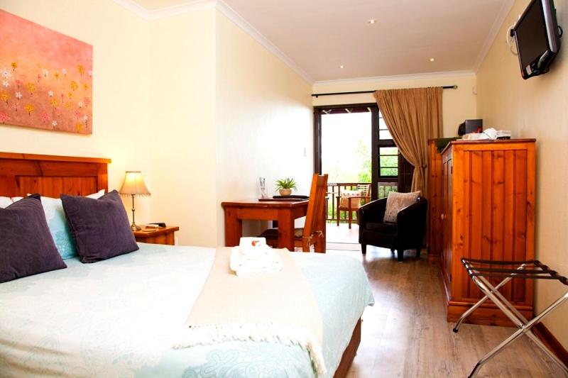 WarmKaros Bed & Breakfast, East London, South Africa