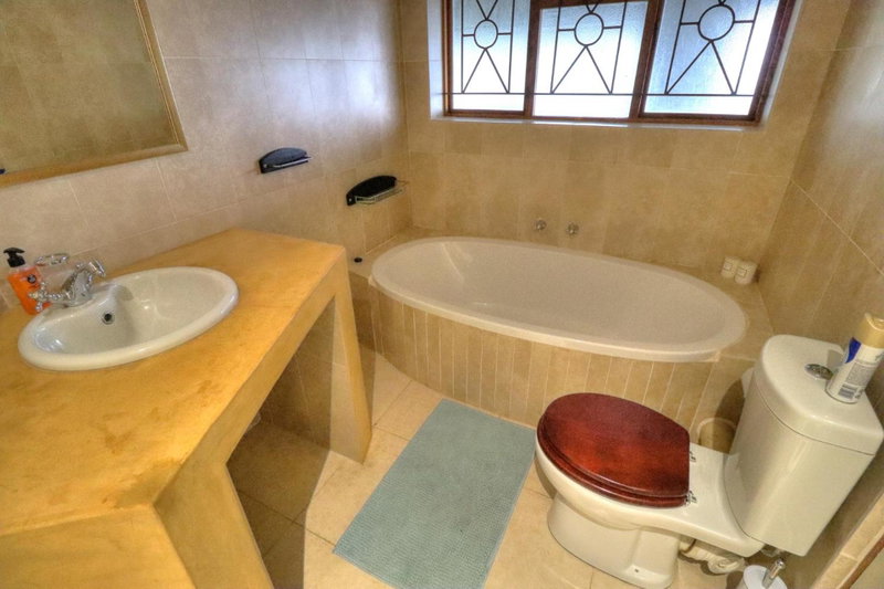 Ark de Triomphe, Riebeek-Wes, South Africa