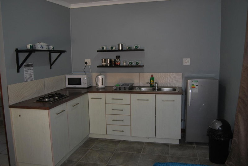 14 Cluster Cottages, George, South Africa