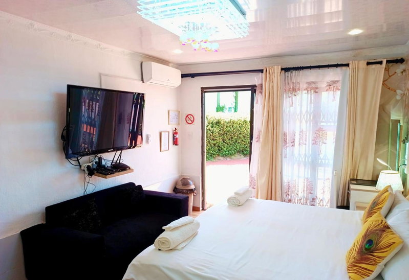 Queensburgh B&B or Self Catering, Durban, South Africa