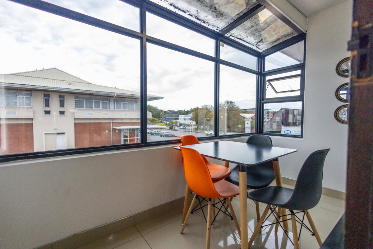 Hotel · Safi Luxury Apartment 6 - 2 bedroom, East London