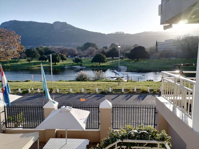 Sunset Boulevard Riverlodge, Paarl, South Africa