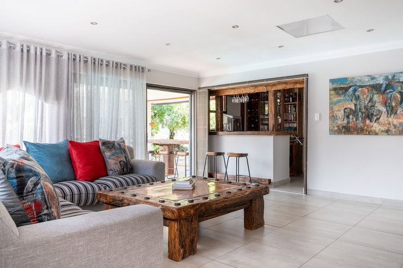 Casa Albergo, Akasia, South Africa