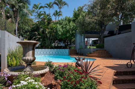 Casa Albergo, Akasia, South Africa
