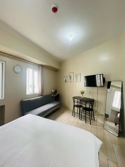 Jennie's 5m Suite, Manila, Philippines