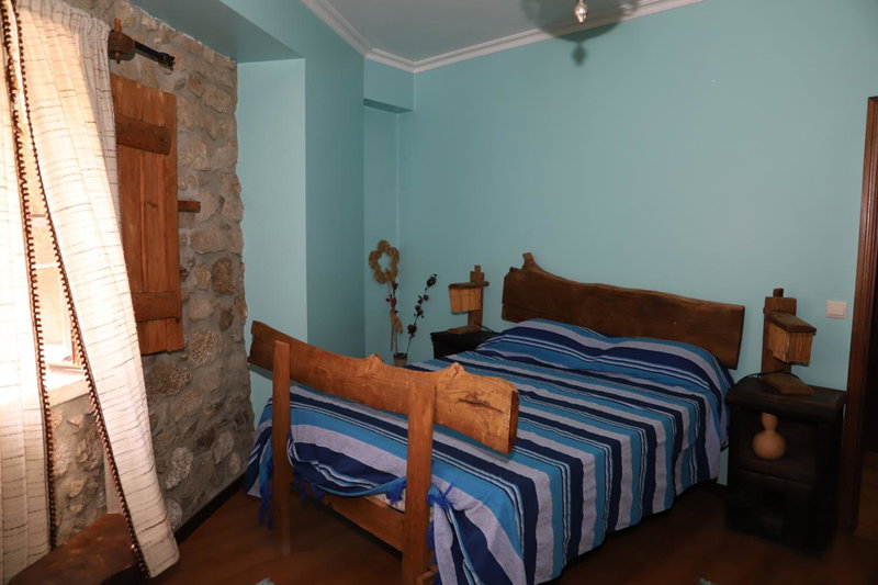 Casa na Serra da Estrela, Melo, Portugal