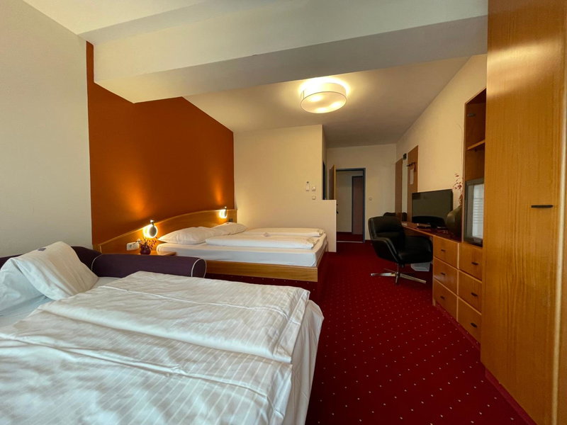 Vital Hotel Krainz mit Nebenhaus Familien Hotel, Loipersdorf bei Fürstenfeld, Austria
