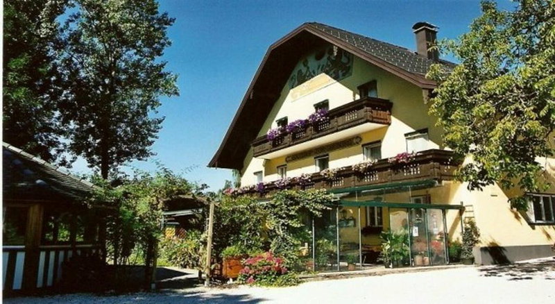 Gasthof Zur Seeburg, Seekirchen am Wallersee, Austria