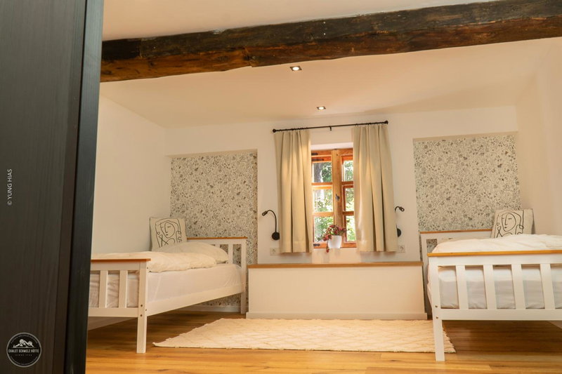 Chalet Schmelz Huette mit Sauna und Garten, Flattach, Austria