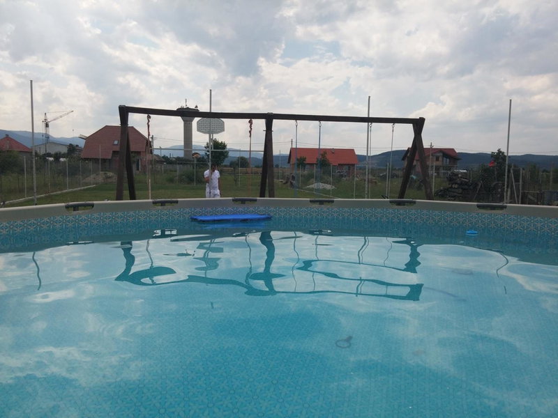 Insula Christiana, Cristian, Romania
