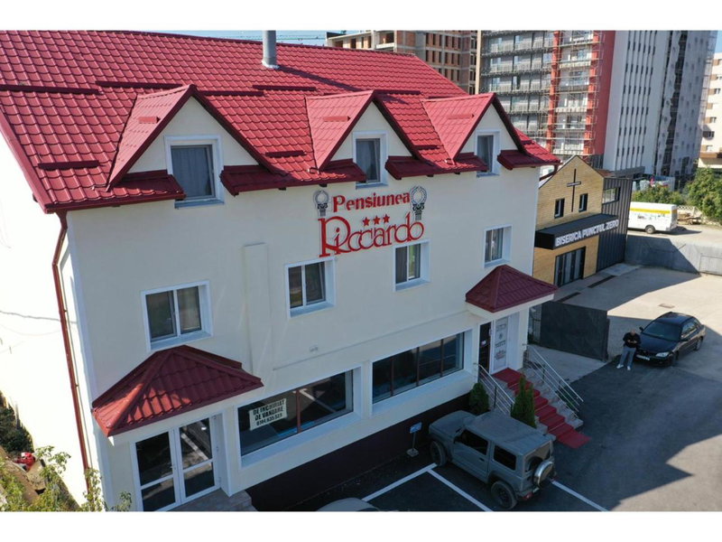 Pensiunea Riccardo, Braşov, Romania
