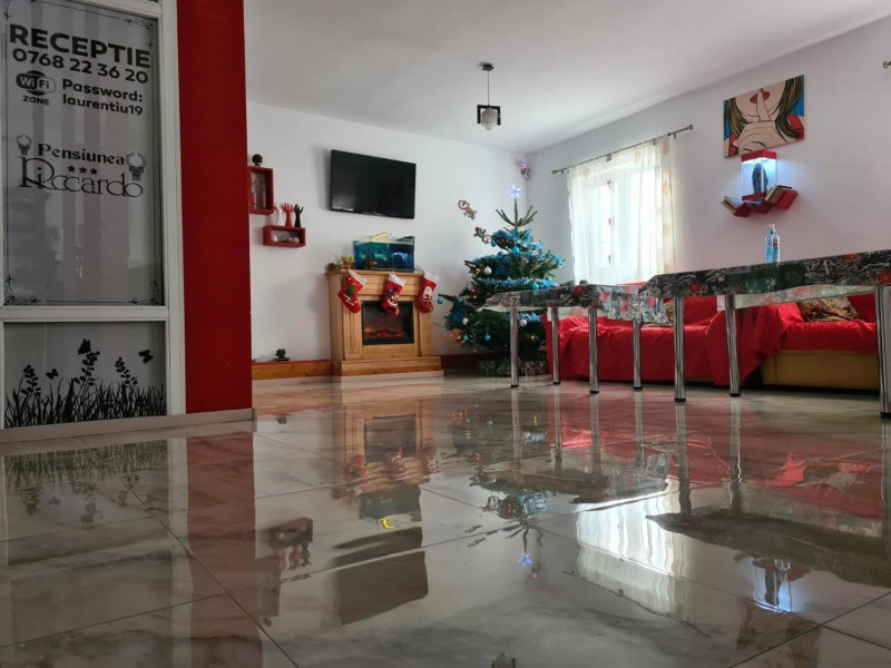 Pensiunea Riccardo, Braşov, Romania