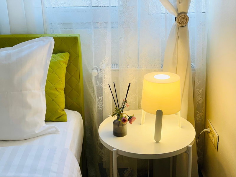 Perfect Place to Stay self check in-24h-NETFLIX-WIFI, Reşiţa, Romania