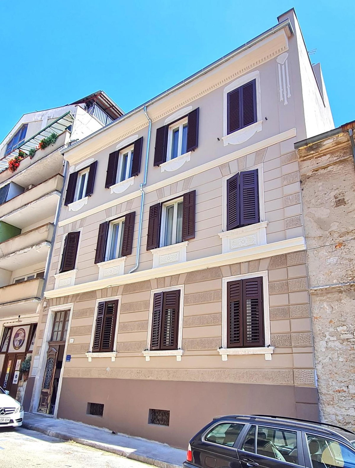Hotel · Apartments Epulon, Pula