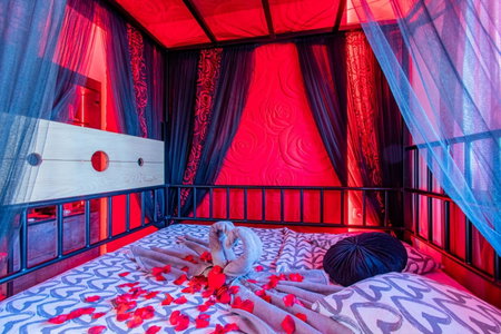 Jacuzzi - Love - BDSM - Extra Luxury - EV chargger - Valentine's Day - Red Room - Flexible SelfCheckIns 28, Zagreb, Croatia