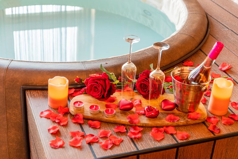 Jacuzzi - Love - BDSM - Extra Luxury - EV chargger - Valentine's Day - Red Room - Flexible SelfCheckIns 28, Zagreb, Croatia